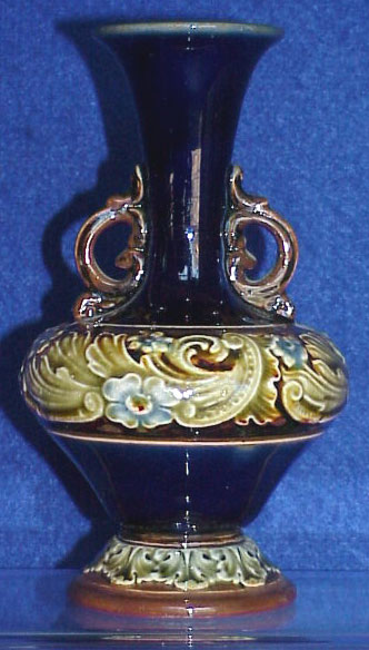 DOULTON TWIN HANDLE VASE.