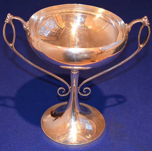 LARG SILVER ART NOUVEAU TWO HANDLE BOWL.