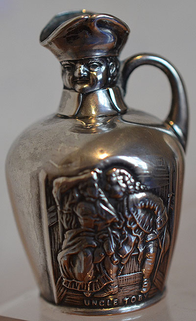 MINIATURE SILVER FLAGON OF UNCLE TOBY.