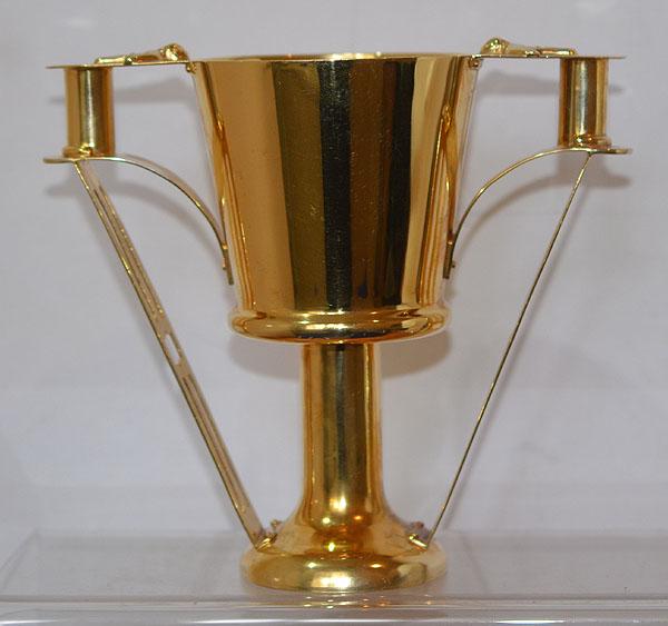 SILVER GILT DECORATIVE HISTORICAL CUP.