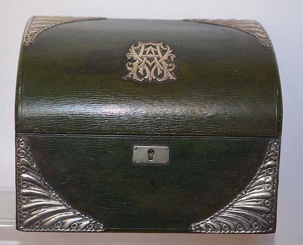 VICTORIAN SILVER MOUNTED LEATHER STATIONARY CASKET.