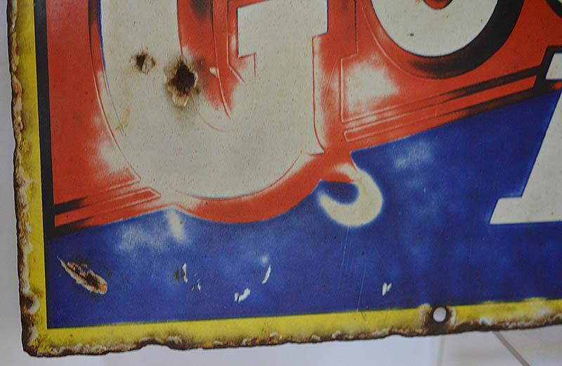 GOSSAGES SOAP ADVERTISING ENAMEL SIGN.